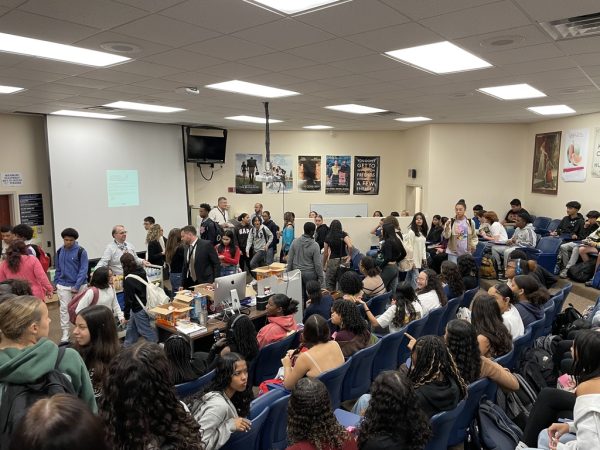 Teachers and students interact during the humanities orientation. Photo courtesy of Monroe-Woodbury Central School District.